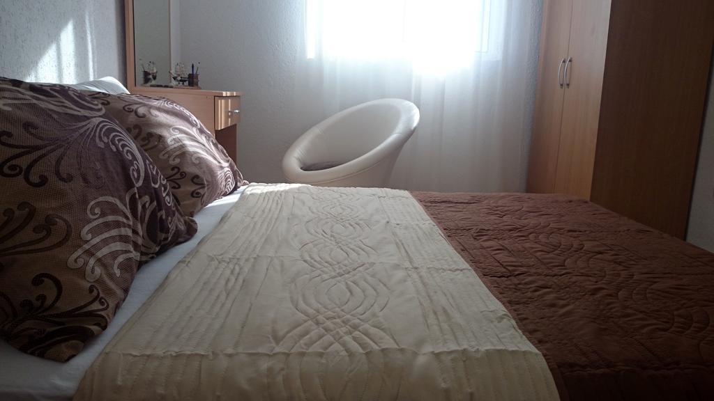 Beni Bungalows أولتْسي الغرفة الصورة
