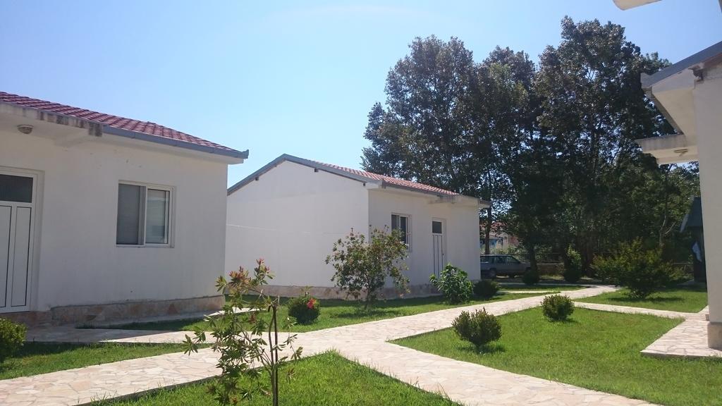 Beni Bungalows أولتْسي المظهر الخارجي الصورة