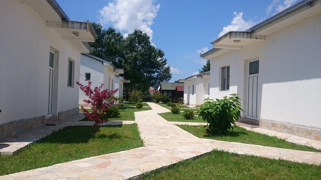 Beni Bungalows أولتْسي المظهر الخارجي الصورة