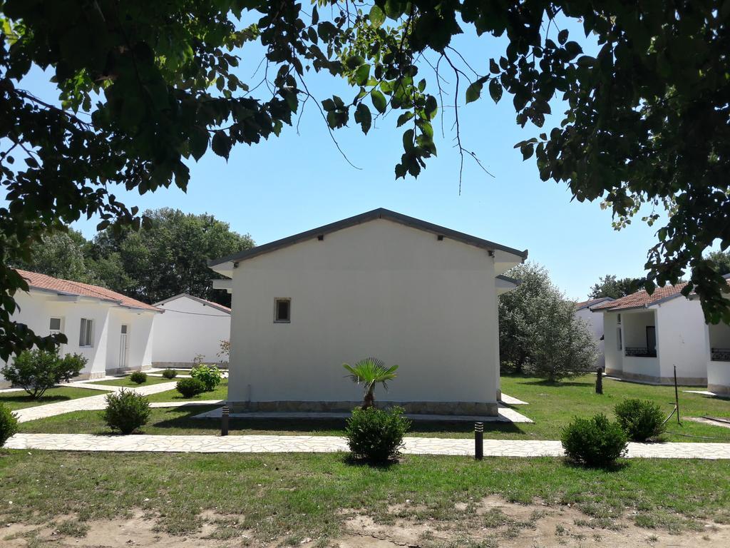Beni Bungalows أولتْسي المظهر الخارجي الصورة