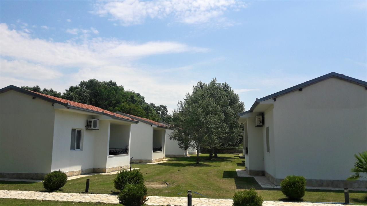 Beni Bungalows أولتْسي المظهر الخارجي الصورة