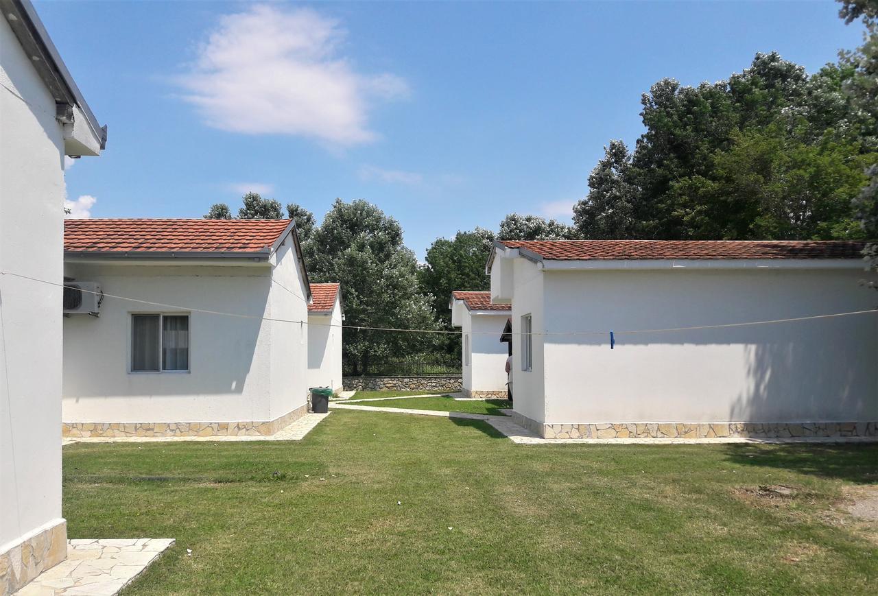 Beni Bungalows أولتْسي المظهر الخارجي الصورة