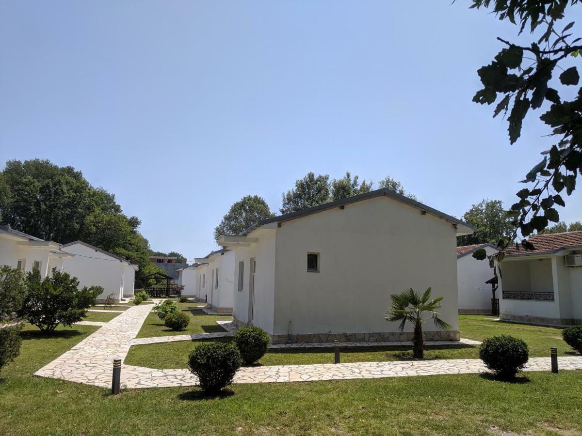 Beni Bungalows أولتْسي المظهر الخارجي الصورة